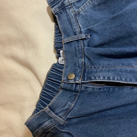 Regeneration Cargo Jeans. - Picture 3 of 5